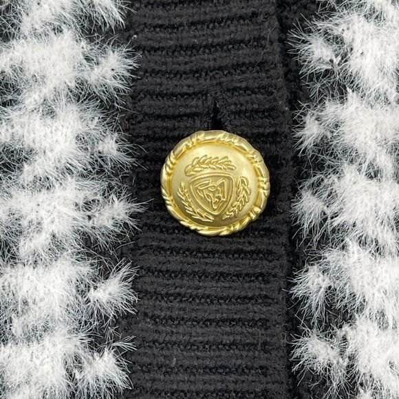 Tahari Houndstooth Eyelash V-Neck Button Up Cardigan Sweater Soft White Black XS - Picture 4 of 10